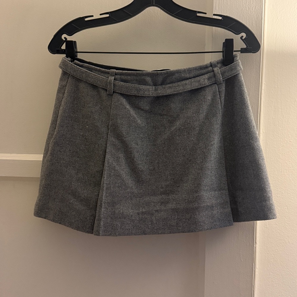 Reformation Rory Skirt - Picture 3 of 3